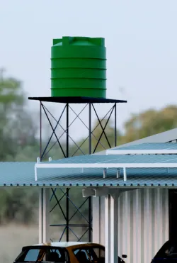 Water tank stand