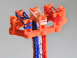 Rainbow Loom Monstertail