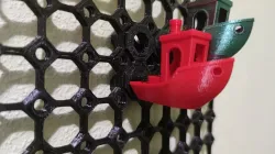 Benchy Holder for Multiboard