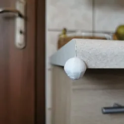 Corner ball