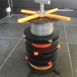 Filament bobbin holder
