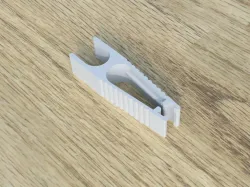 Fuse Puller - Blade Fuse Removal Tool
