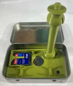 Tentacle Altoids Box Camera Stand