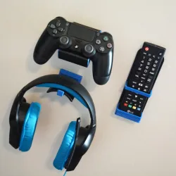 Wall Mounted Gaming Accessory Set