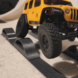 Axial SCX24  RC crawler cross axle track