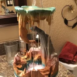 Floating island fountain