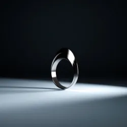 Knife edge ring