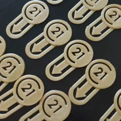 Century21 clip paper