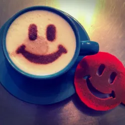 Coffee stencil -  Emoji smile