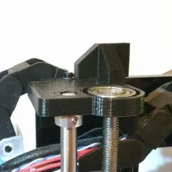 Geeetech top mount left that allows cable chain