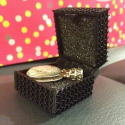HexaBox