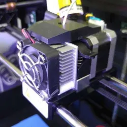 Makerbot 2 Fan / Heat Sink Spacer