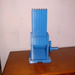 Swedy Dispenser