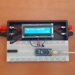 Breadboard holder with 1602LCD