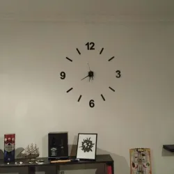 GIANT WALL WATCH