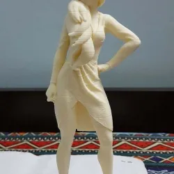 Long haired Lady