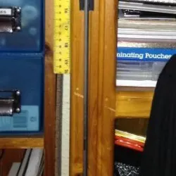 Quick and simple holder for long screwdrivers
