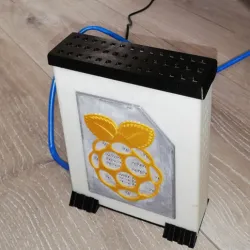 Raspberry pi (3 or 4) case