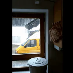 smart garbage can with arduino supersonic distance