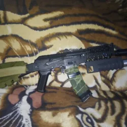 Airsoft grenade launcher