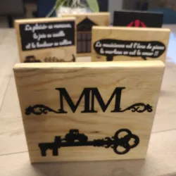 Decoration to stick on MM and Home made tractor key