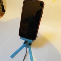 Geometric Phone Charging Desk Stand