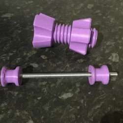 Spindle ends for quick change spool