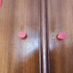 Wardrobe handle