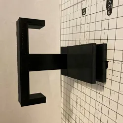 Desk headphone hook
