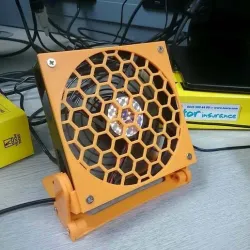 Mini Desk/Wall Fan with Ratcheting Angle