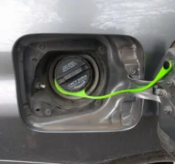 Subaru Gas Cap Lanyard / Tether (smaller print area)