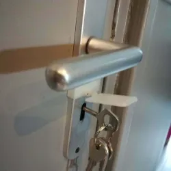 lock cover