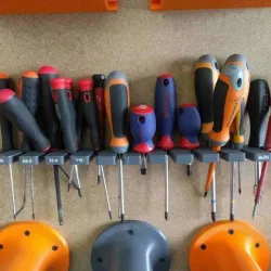 Screwdriver holder for tool holder