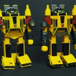 Transformer G1 Sunstreaker accessories and mods
