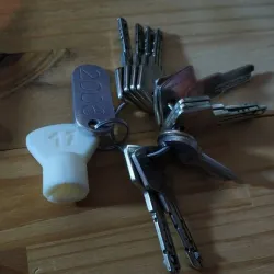 Triangle key