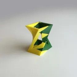 Twisted Box Vase (Dual Extrusion / 2 Color)