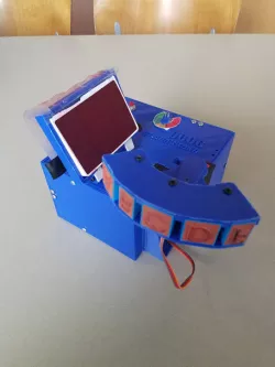 GradeMaster9000: Automatic Grading Robot!