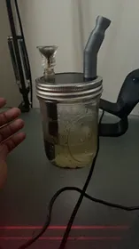 happy jar (bong)