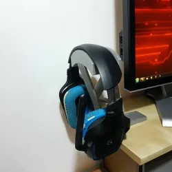 Headphone stand
