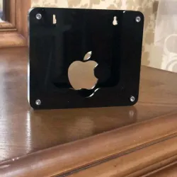 iphone 11 pro max stand