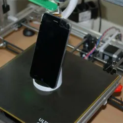 Smartphone Stand (for those who like it minimalist)
