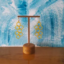 Earring / Earring