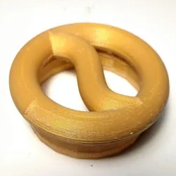 Ergonomic biscuit cutter