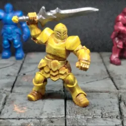 Knight Miniature, CrestPlate Knight; Swing