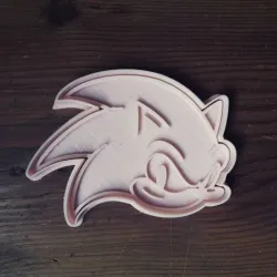 Sonic cookie cutter