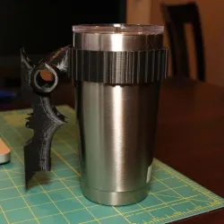 YETI 20 oz Batman Handle