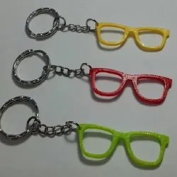eyeglasses / eyeglasses