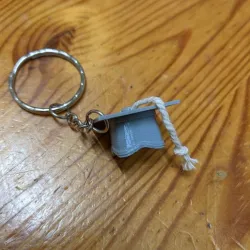 Graduation cap keyring