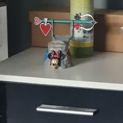 KINGDOM HEARTS MINNIE CONTROLLER STAND