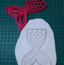 mermaid tail cutter and cookie/cookie stamp